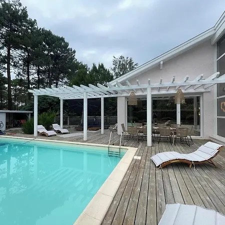 Surf 2 Villa *